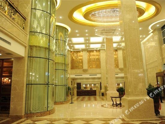 Dongzheng Lanwan International Hotel